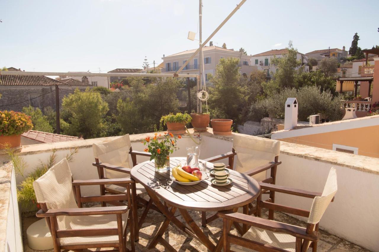 Villa 1861 Mansion Spetses Exterior foto